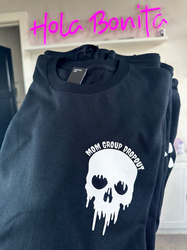 Mom Group Drop Out Tee